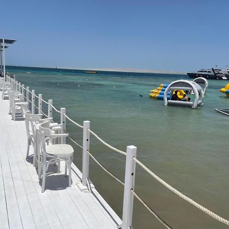 Serafy City Center Hostel And Pool For Foreigners Adults Only Gurdaka Kültér fotó
